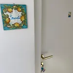 La Finestra Sui Faraglioni Capri